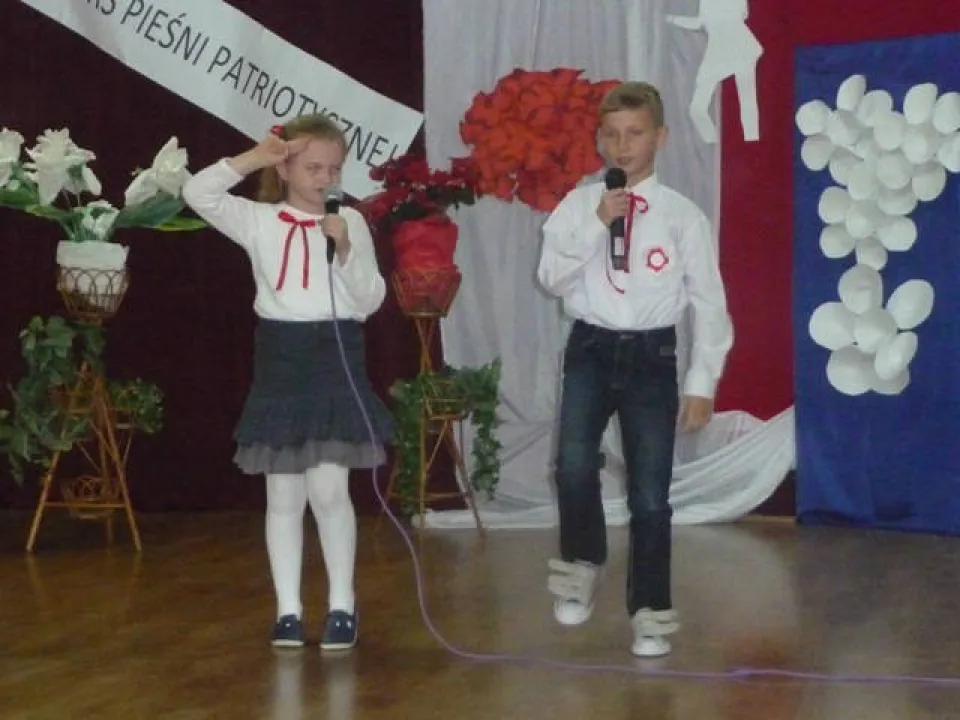 KONKURS PIEŚNI PATRIOTYCZNEJ — zdjęcie 6