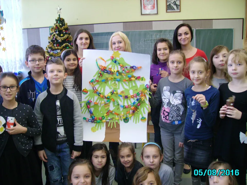 W klasie III C Boże Narodzenie tuż, tuż… — zdjęcie 28