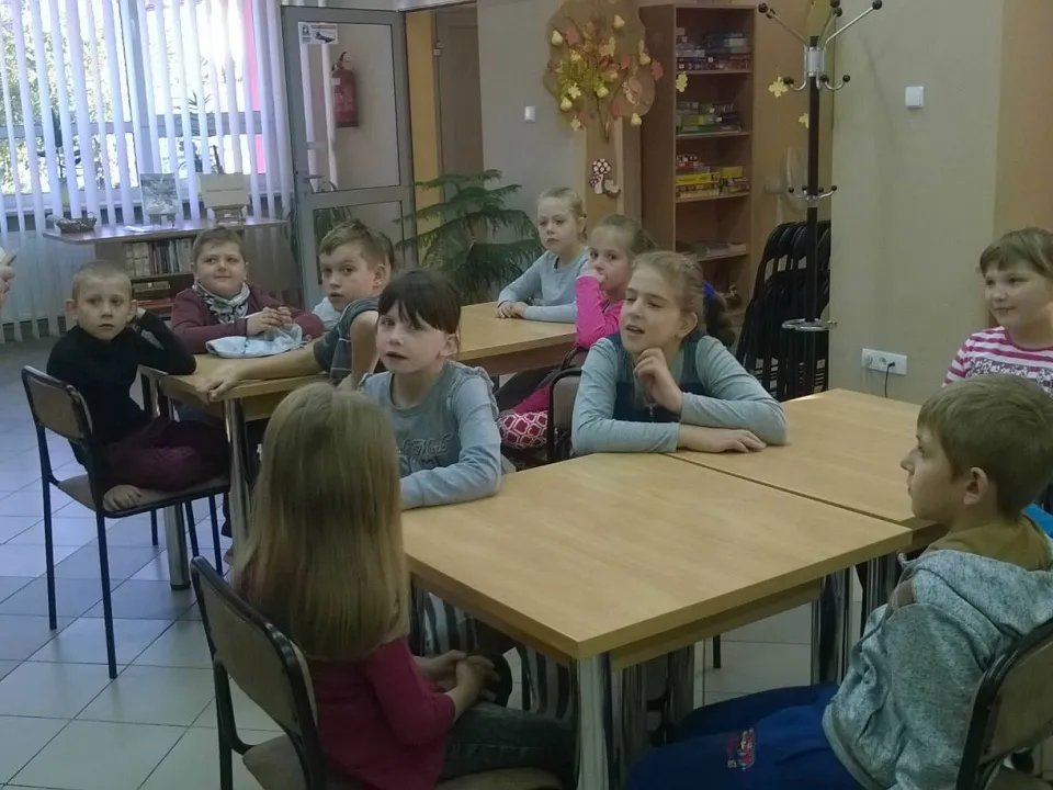 Klasa IIb w Bibliotece Publicznej — zdjęcie 2