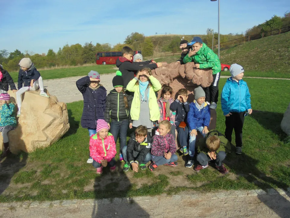 Klasa IIa na wycieczce w Geoparku — zdjęcie 2