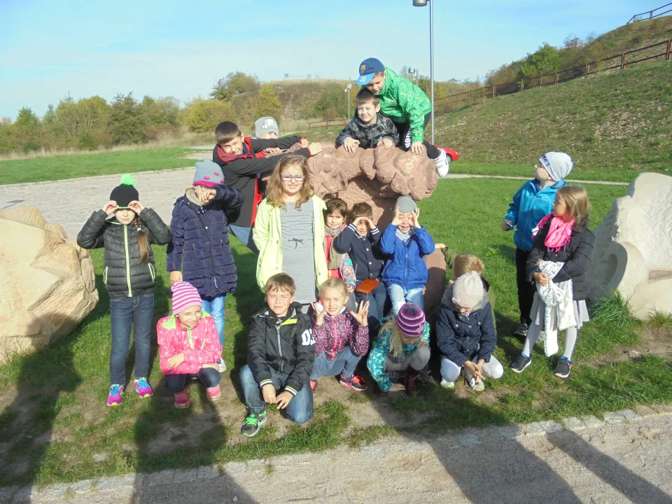 Klasa IIa na wycieczce w Geoparku — zdjęcie 3