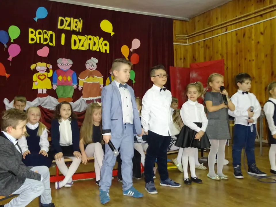 Dzień Babci i Dziadka w 0a — zdjęcie 16