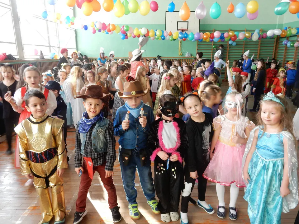 Bal karnawałowy w 0a — zdjęcie 7