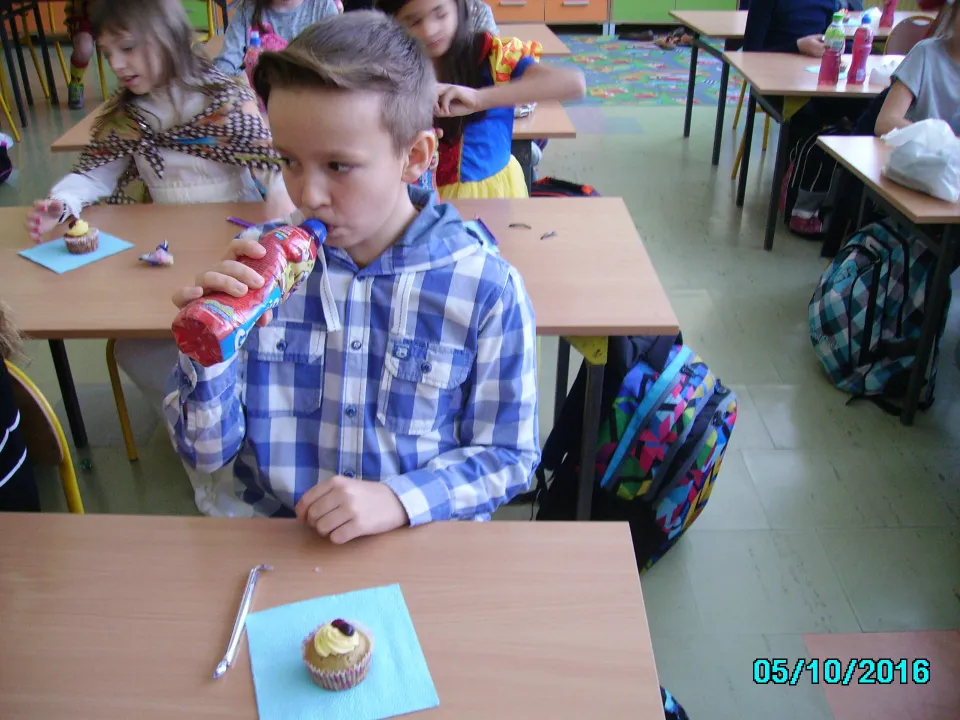 Zabawa karnawałowa w klasie III C — zdjęcie 14