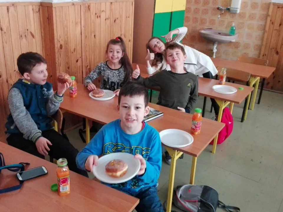 Pyszne pączki w "Tłusty Czwartek" w IIId — zdjęcie 9