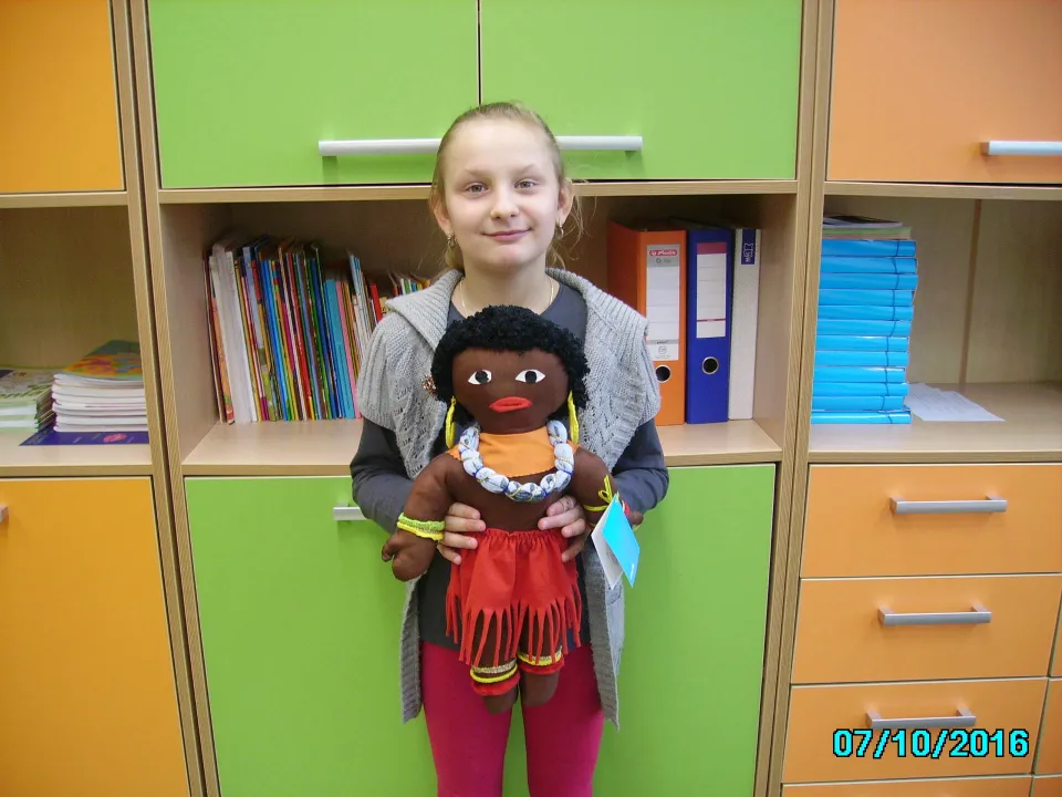 Projekt „Wszystkie Kolory Świata” w klasie IIIC. — zdjęcie 1