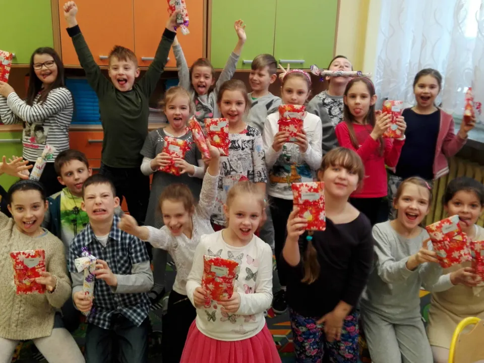 Dzień Kobiet w IIId — zdjęcie 2