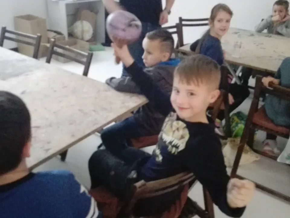 Warsztaty "Kolory Świata" z klasa IIId — zdjęcie 3