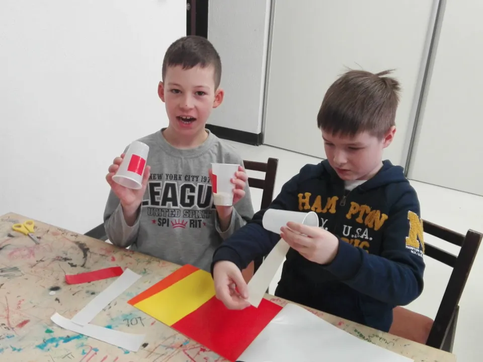 Warsztaty "Kolory Świata" z klasa IIId — zdjęcie 14