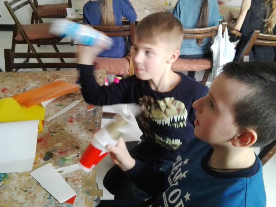 Warsztaty "Kolory Świata" z klasa IIId — zdjęcie 17