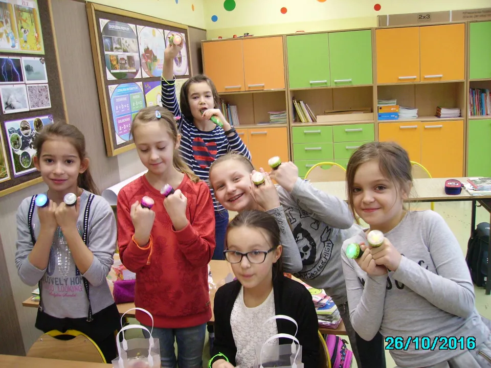 Dzień Kobiet w klasie III C. — zdjęcie 10