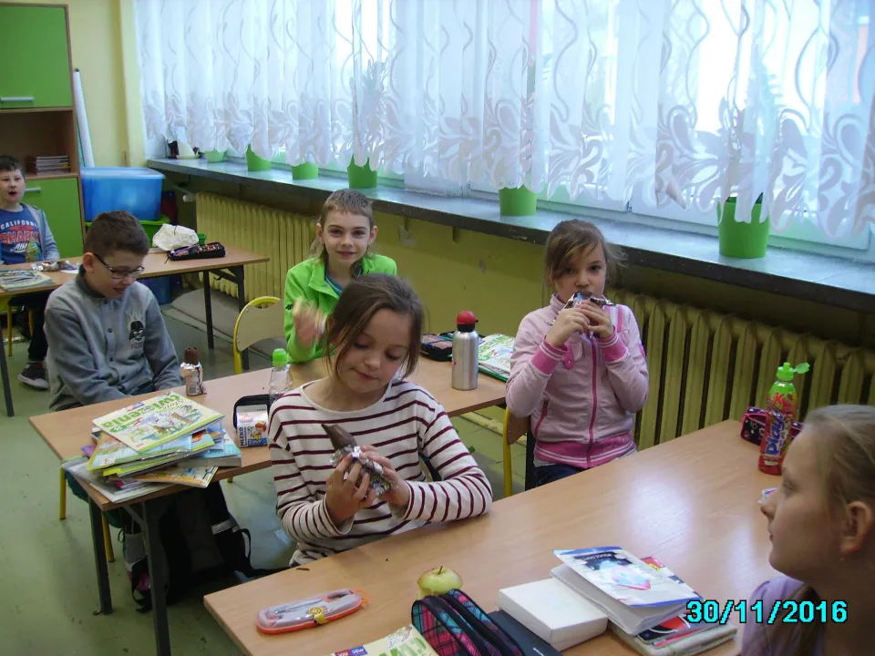 Zajączek wielkanocny w klasie III C. — zdjęcie 17