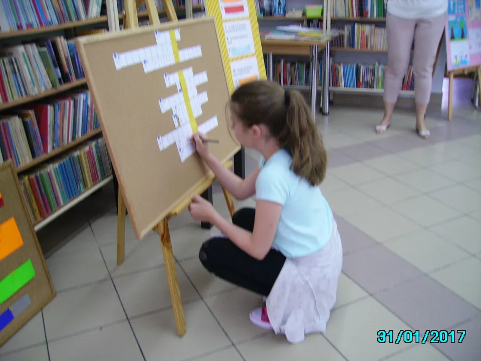 „Brzechwa na wesoło” z klasą III C w Miejskiej Bibliotece Publicznej, Filia nr 2 w Kielcach. — zdjęcie 1