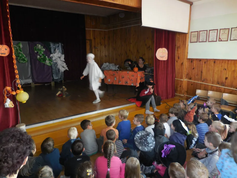 Halloween w klasach O-III — zdjęcie 1