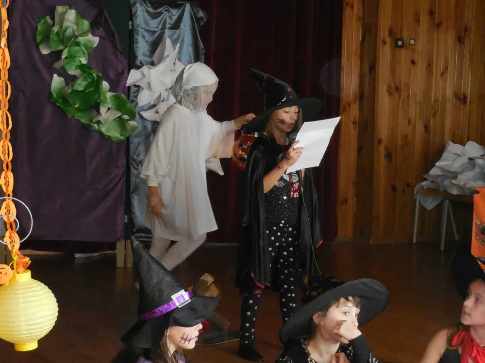 Halloween w klasach O-III — zdjęcie 10