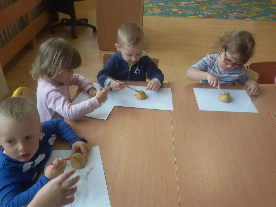 Zajęcia plastyczne - Biedronki — zdjęcie 9