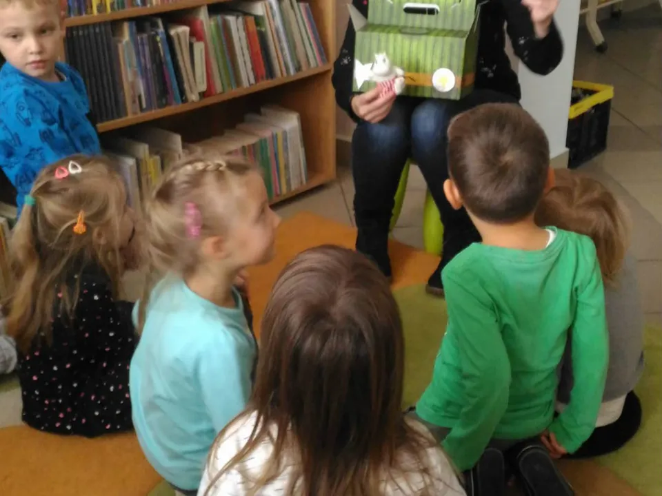 Pszczółki w Bibliotece — zdjęcie 3