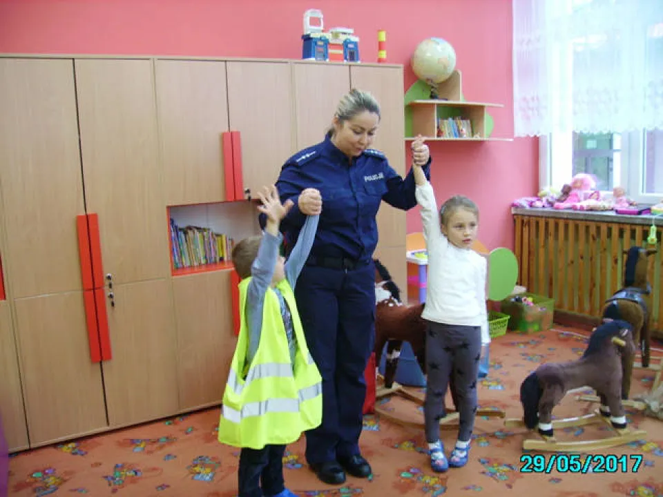 policja — zdjęcie 12