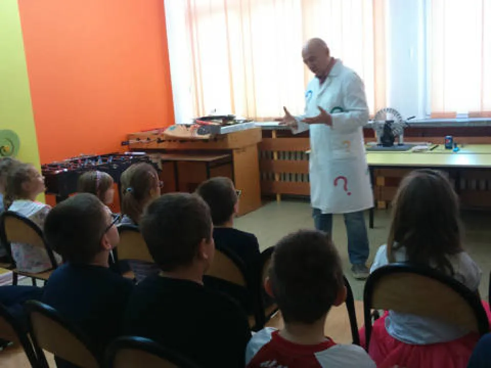 Fizyka dla smyka klasa 2 — zdjęcie 1