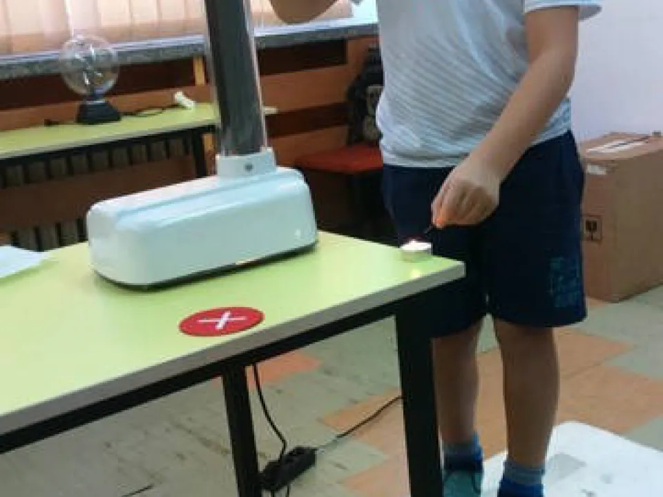 Fizyka dla smyka klasa 2 — zdjęcie 29