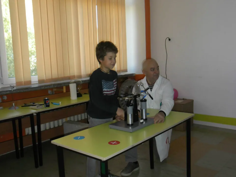 Fizyka dla Smyka klasa 3 — zdjęcie 7