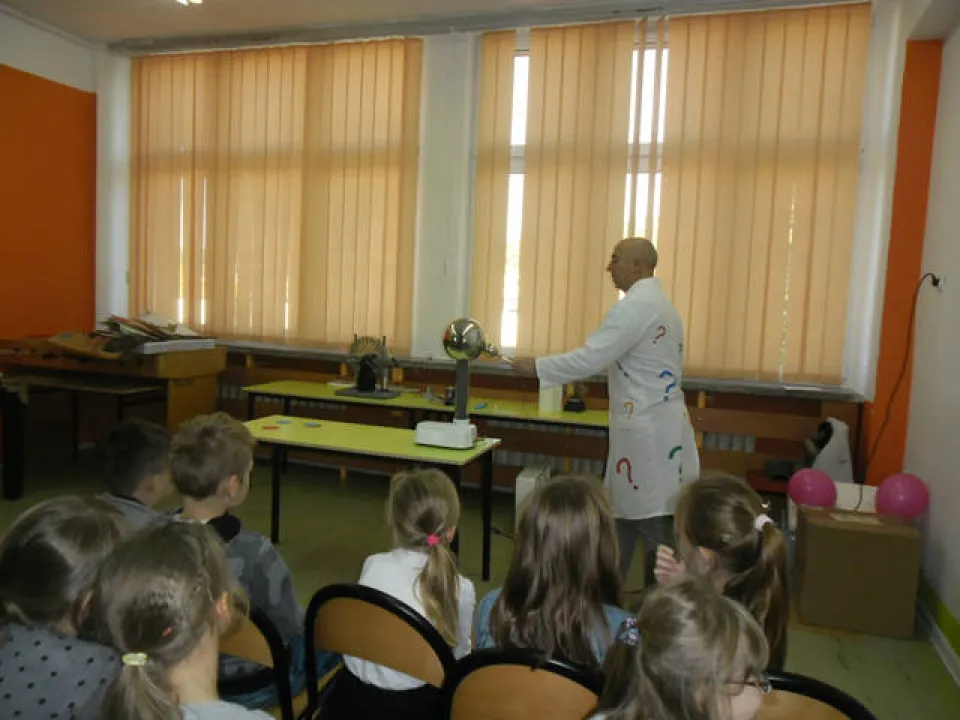 Fizyka dla Smyka klasa 3 — zdjęcie 13