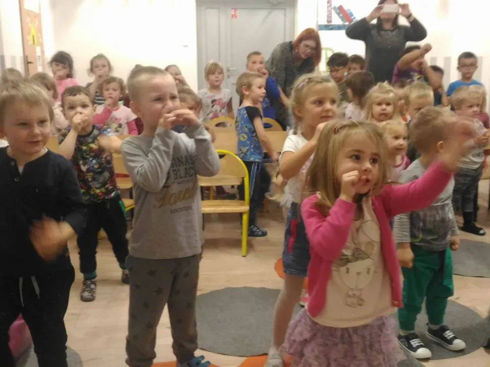 Blaszany bębenek — zdjęcie 15