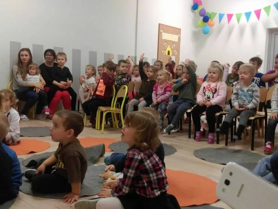 Blaszany bębenek — zdjęcie 16