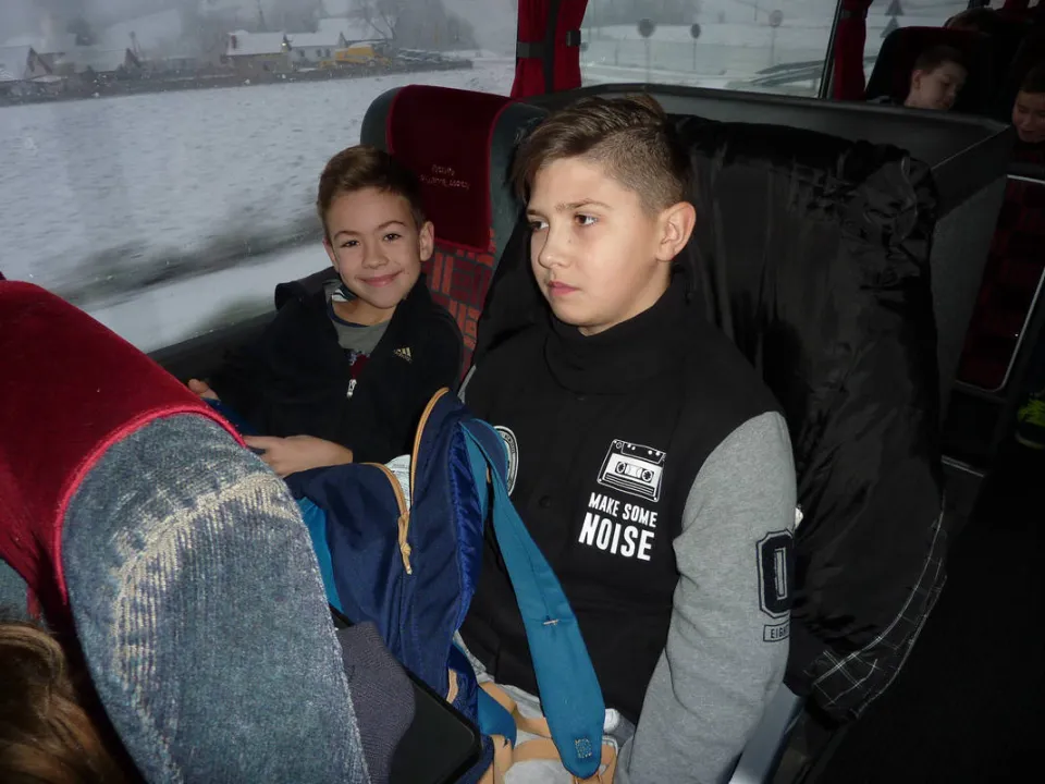 4a i 4c w fabryce bombek — zdjęcie 3