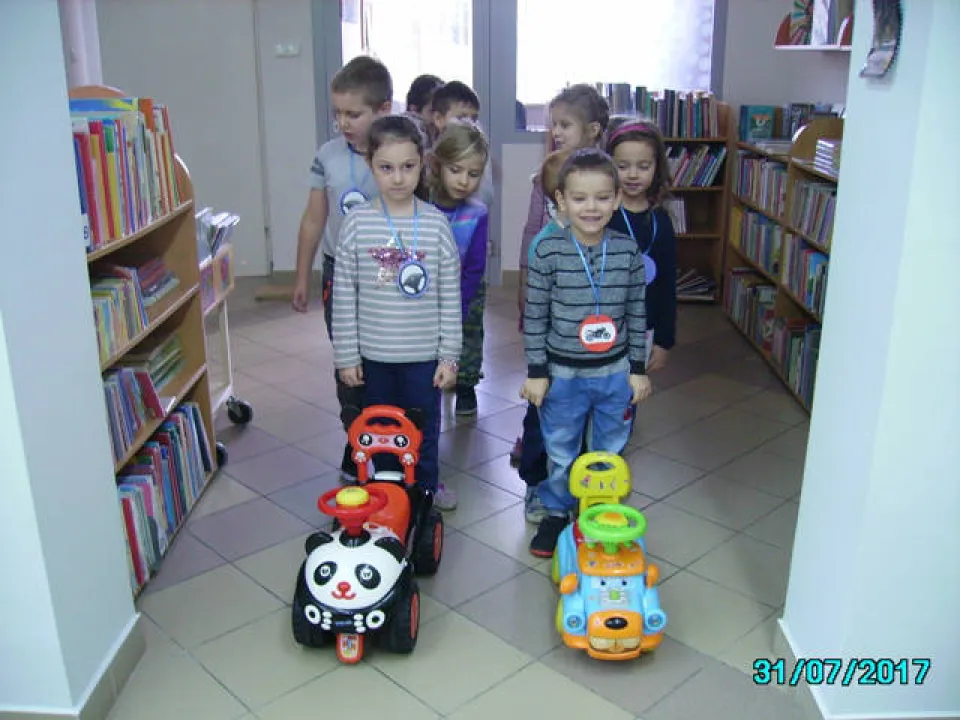 Biblioteka — zdjęcie 20
