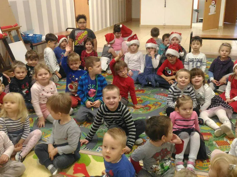 Zabawa mikołajkowa w naszym przedszkolu — zdjęcie 74