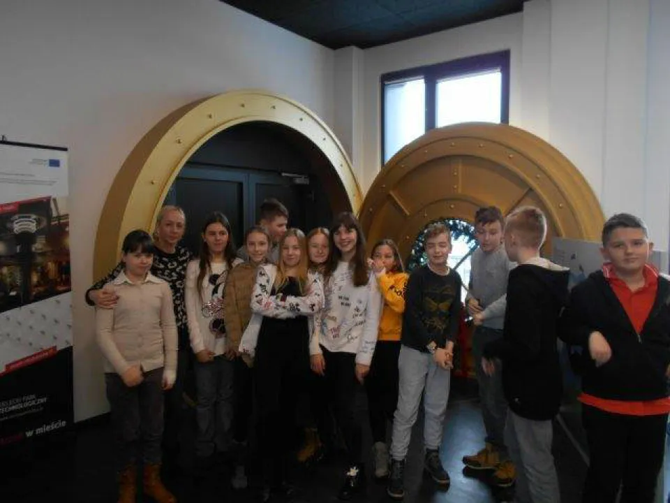 5b w ECN — zdjęcie 1