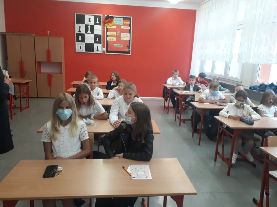 Inauguracja nowego roku szkolnego w kl 4a — zdjęcie 3