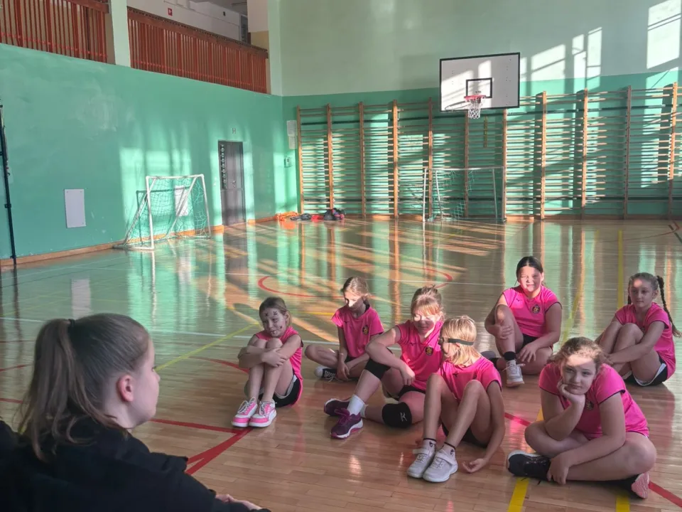 Odwiedziny Zawoniczek Suzuki Korony Kielce w klasie 4s — zdjęcie 5
