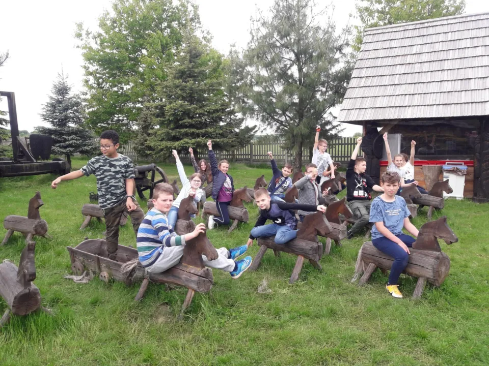 Wycieczka klasy 5b na Kadzielnię — zdjęcie 4