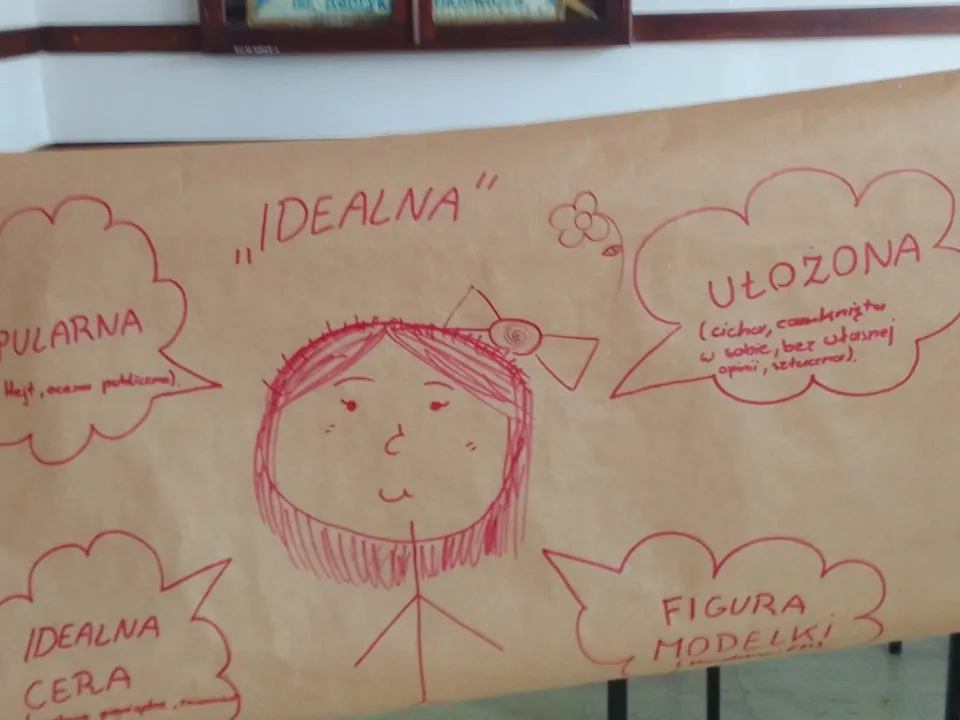 „Czy bycie idealną jest komuś potrzebne? – o presji doskonałości dziewczyn” — zdjęcie 3