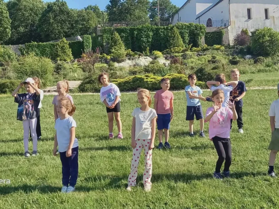 Dzień Rodziny, czyli ognisko integracyjne na kieleckim wzgórzu Karczówka — zdjęcie 5