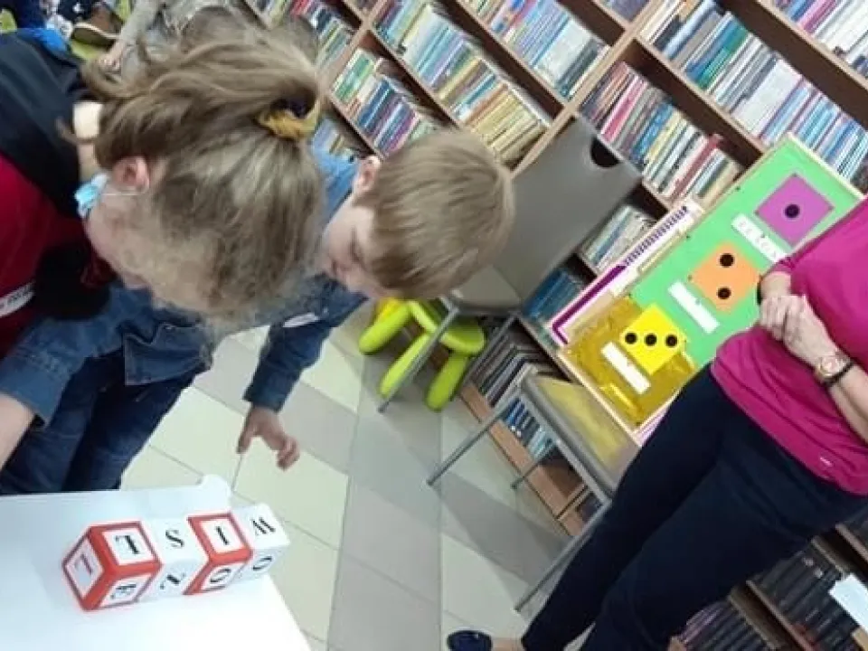 Wizyta w bibliotece — zdjęcie 3