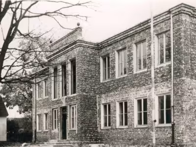 Rozbudowa starej szkoły