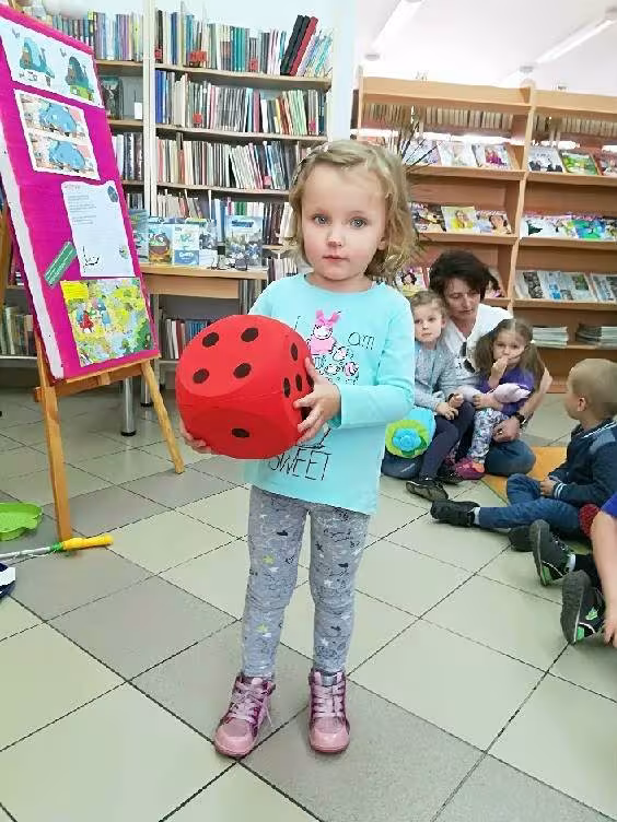 "Nasze książki" w grupie Biedronek. — zdjęcie 1