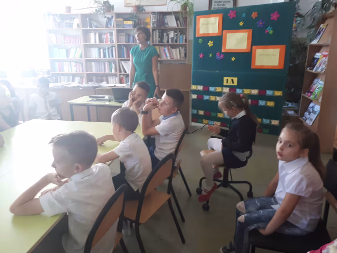 Biblioteka — zdjęcie 1