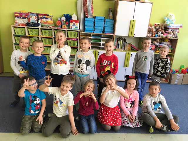 Międzynarodowy Dzień Postaci z Bajek w klasie 0a — zdjęcie 1