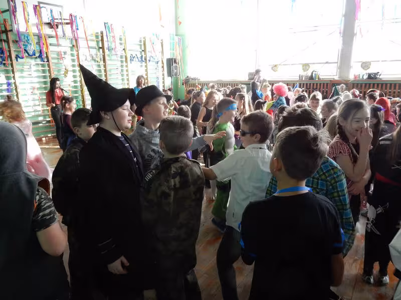 Zabawa karnawałowa w IIIa — zdjęcie 1