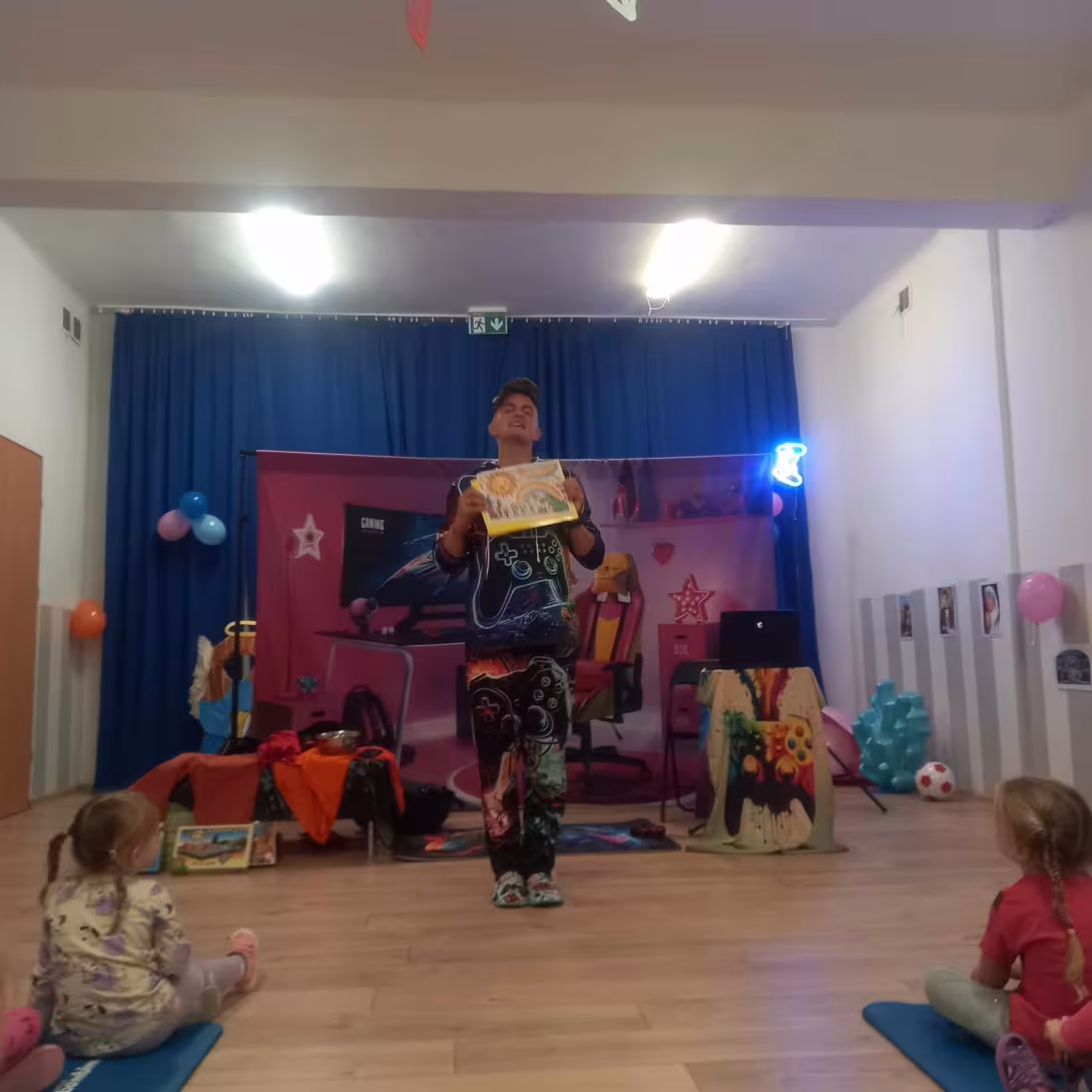 TEATRZYK PT.: „CYBER EDEK” — zdjęcie 1