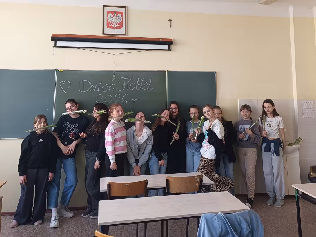 Dzień Kobiet w 4a — zdjęcie 1