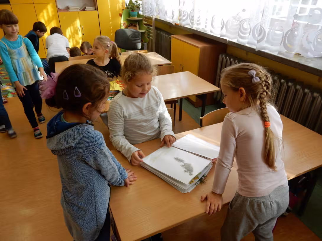 Zaproszenie od klasy 2D — zdjęcie 1