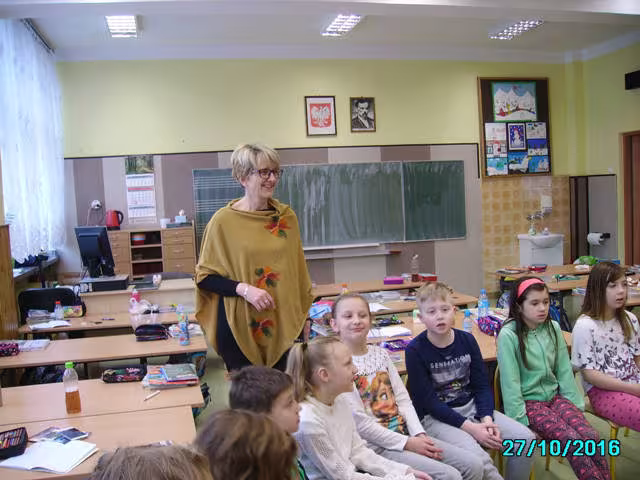 Warsztaty „Komunikacja werbalna i niewerbalna” w klasie III C. — zdjęcie 1