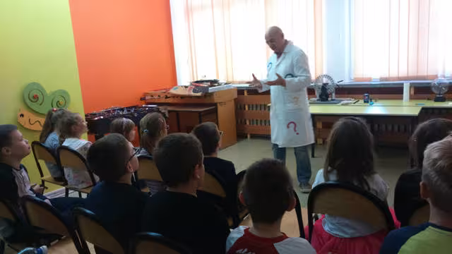 Fizyka dla smyka klasa 2 — zdjęcie 1